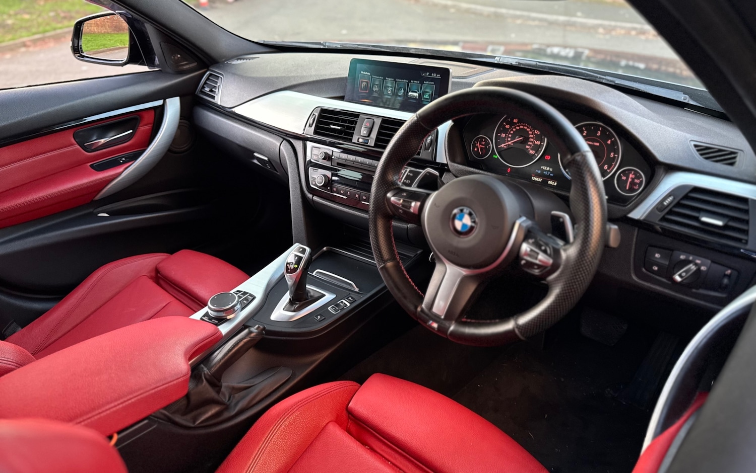 Used BMW 3 Series 2017 for sale - 77981389: Photo 14