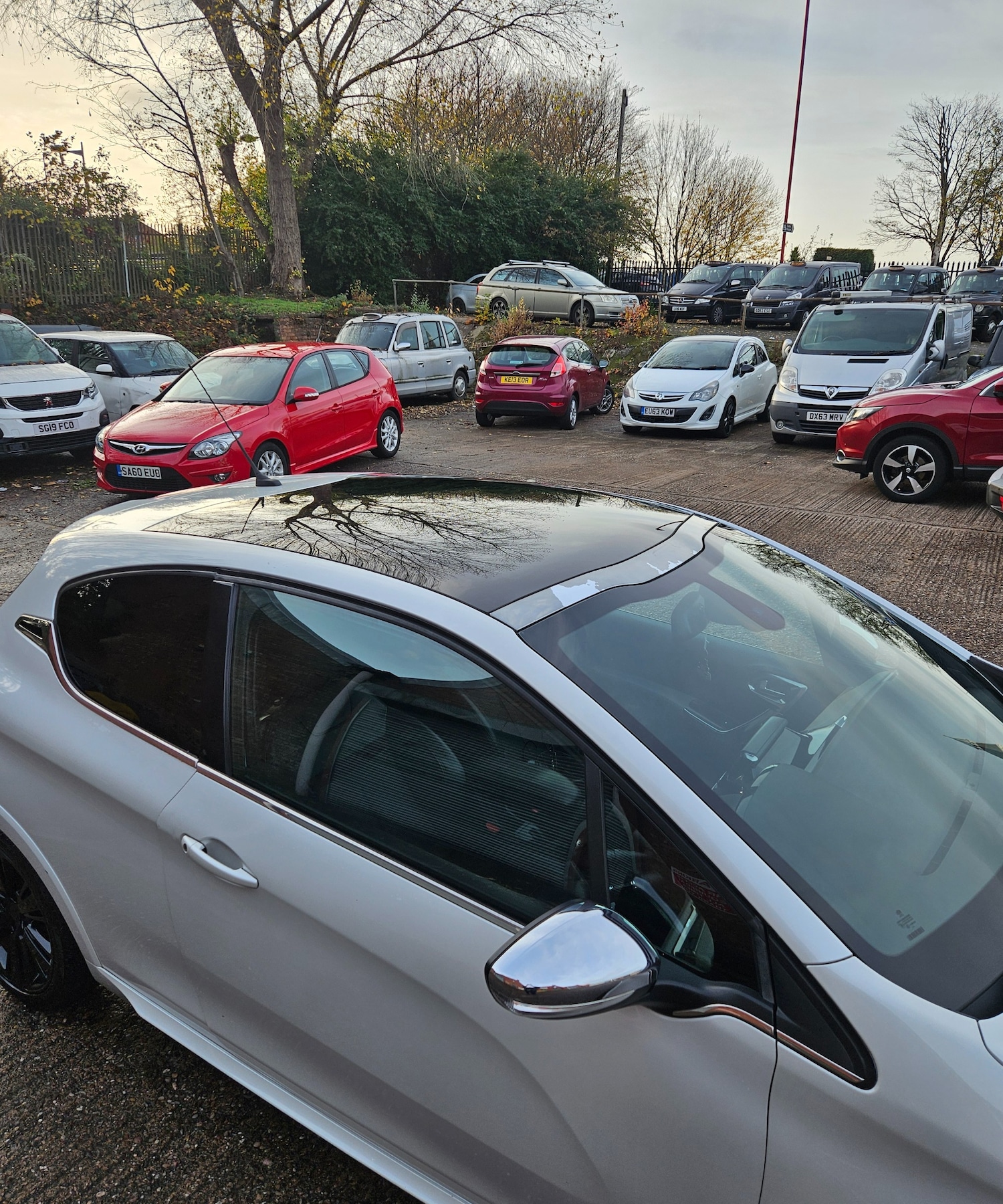 Used Peugeot 208 2014 for sale - 76480039: Photo 14