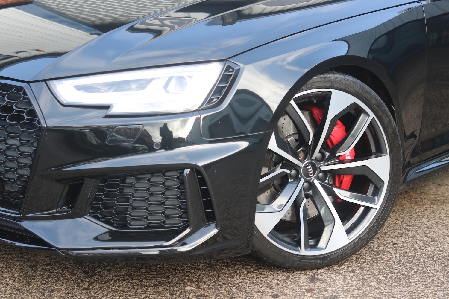 Used Audi RS4 2018 for sale - 76394990: Photo 13