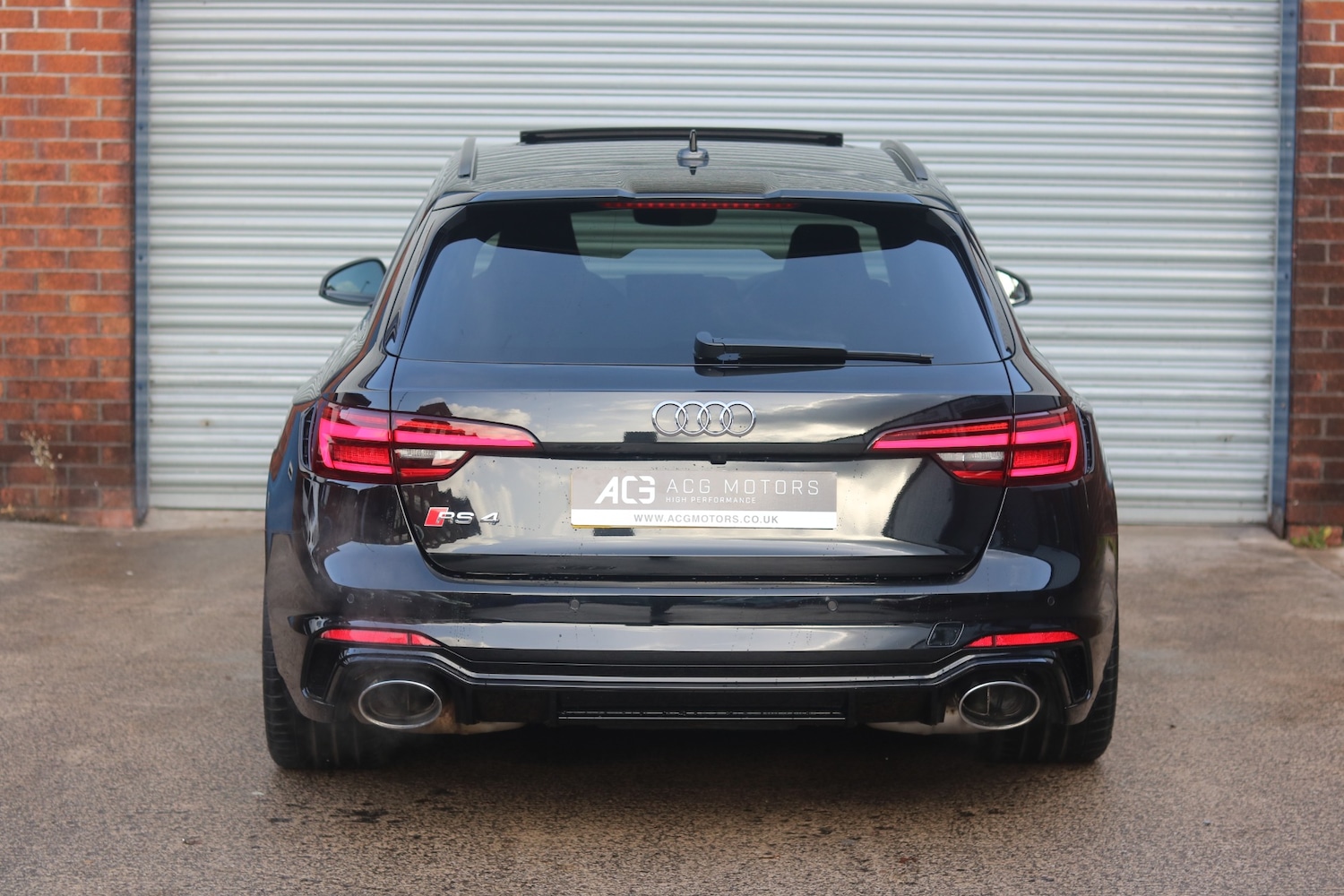 Used Audi RS4 2018 for sale - 76394990: Photo 4