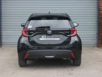 Used Toyota Yaris 2021 for sale - 74500725: Photo
