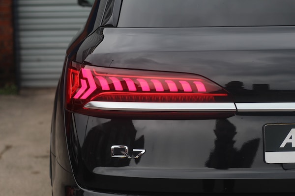 Used Audi Q7 2020 for sale - 74231526: Photo 10