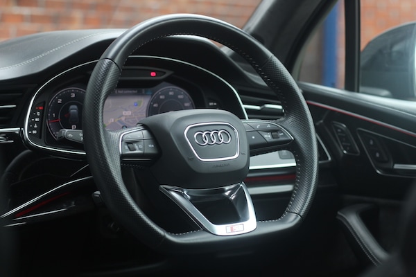 Used Audi Q7 2020 for sale - 74231526: Photo 15