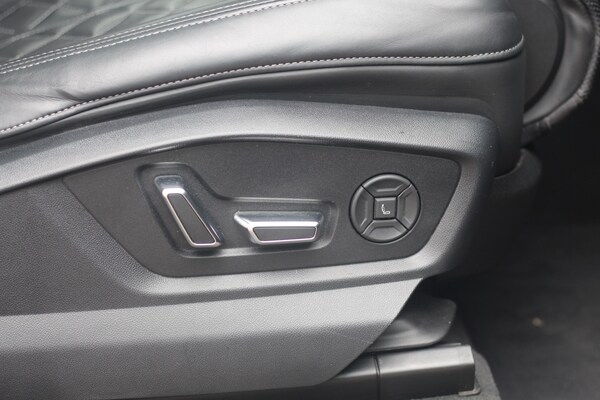 Used Audi Q7 2020 for sale - 74231526: Photo 26