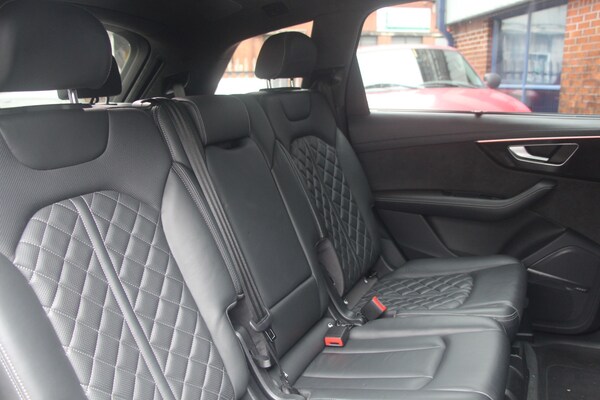 Used Audi Q7 2020 for sale - 74231526: Photo 31
