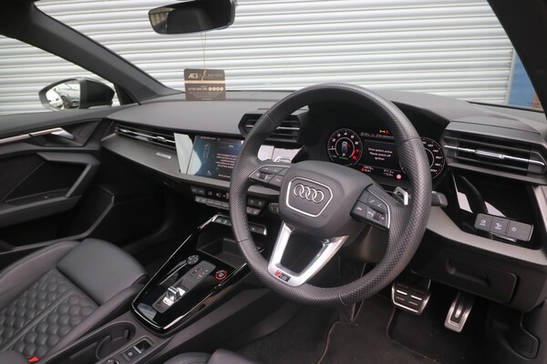Used Audi RS3 2022 for sale - 76127320: Photo 15