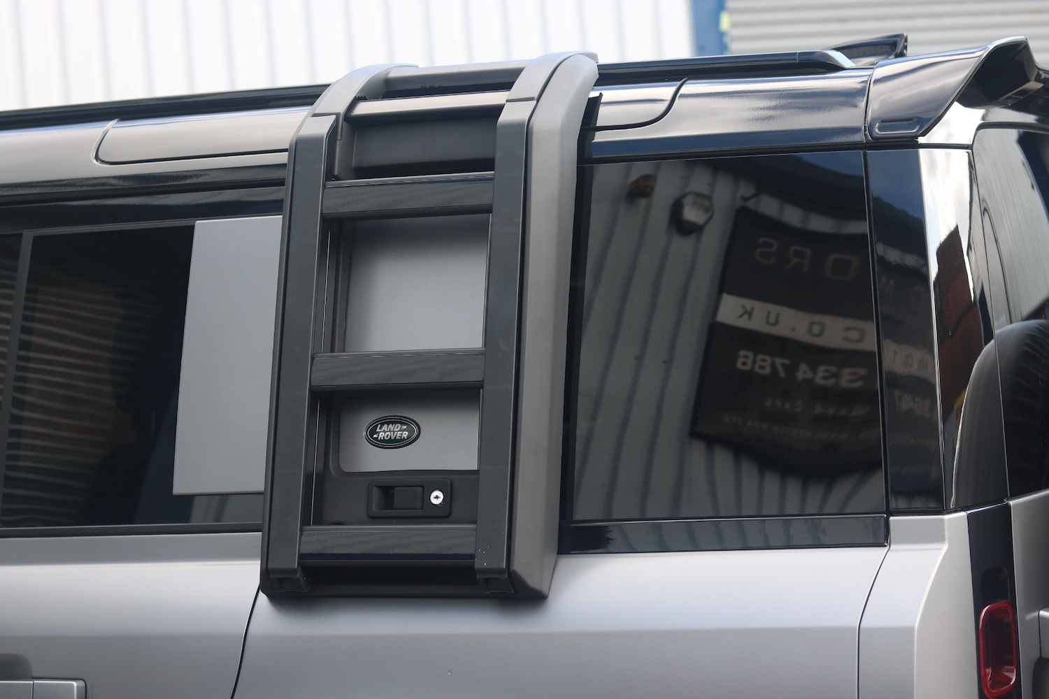 Used Land Rover Defender 2023 for sale - 77889974: Photo 14