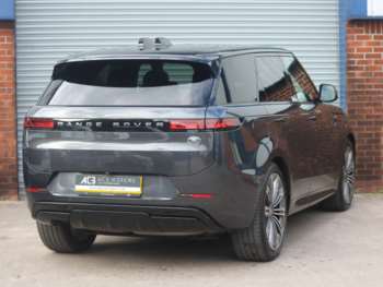 Used Land Rover Range Rover Sport 2023 for sale - 74412320: Photo