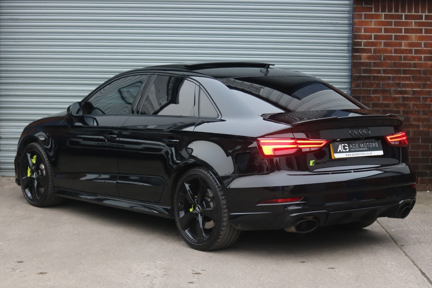 Used Audi RS3 2019 for sale - 76684819: Photo 2