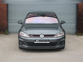 Used Volkswagen Golf 2019 for sale - 79067147: Photo