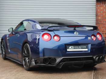Used Nissan GT-R 2011 for sale - 69060541: Photo