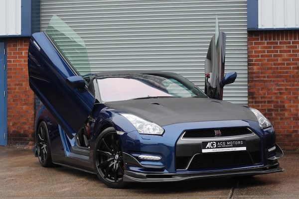 Used Nissan GT-R 2011 for sale - 69060541: Photo 3