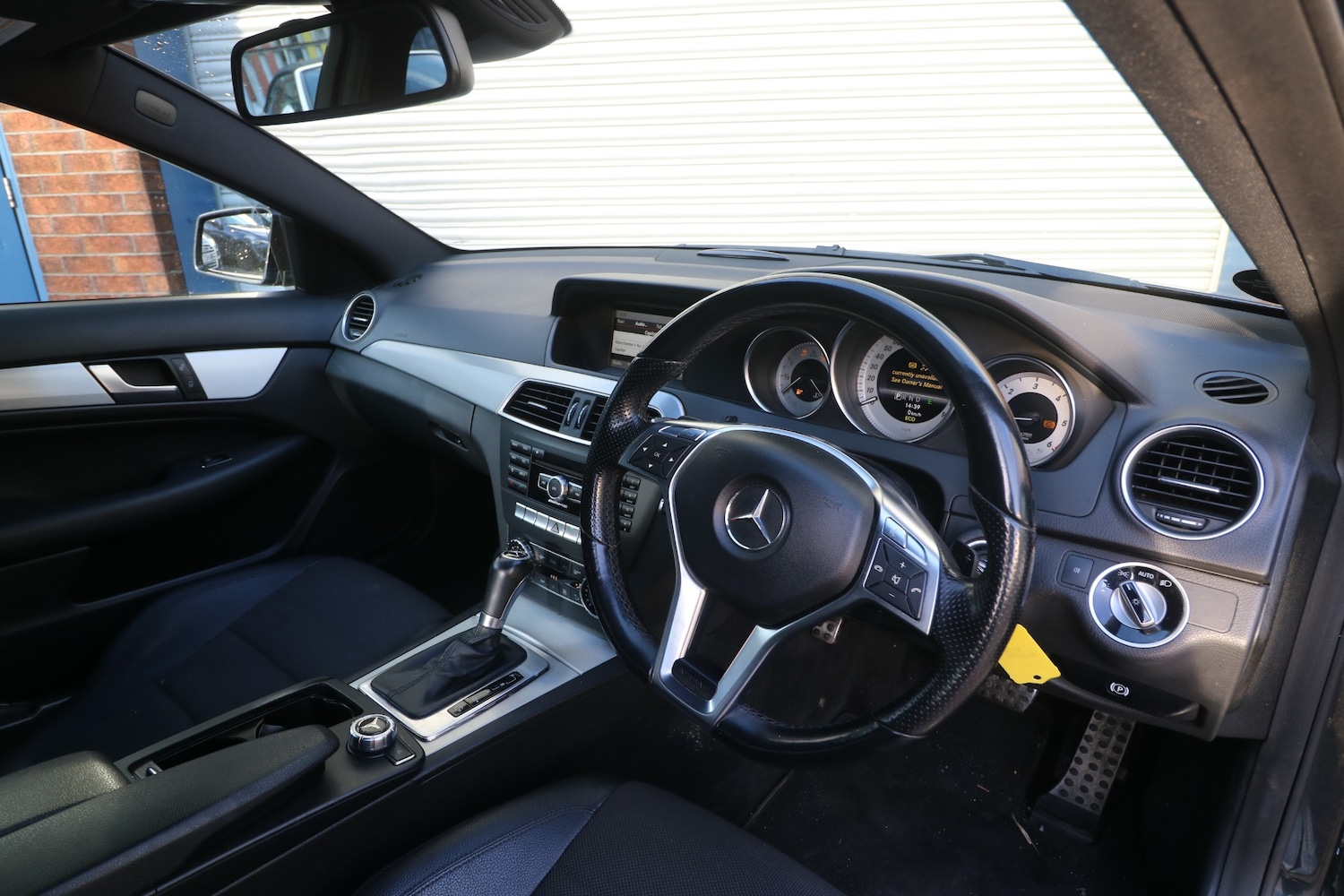 Used Mercedes-Benz C Class 2012 for sale - 76384179: Photo 6