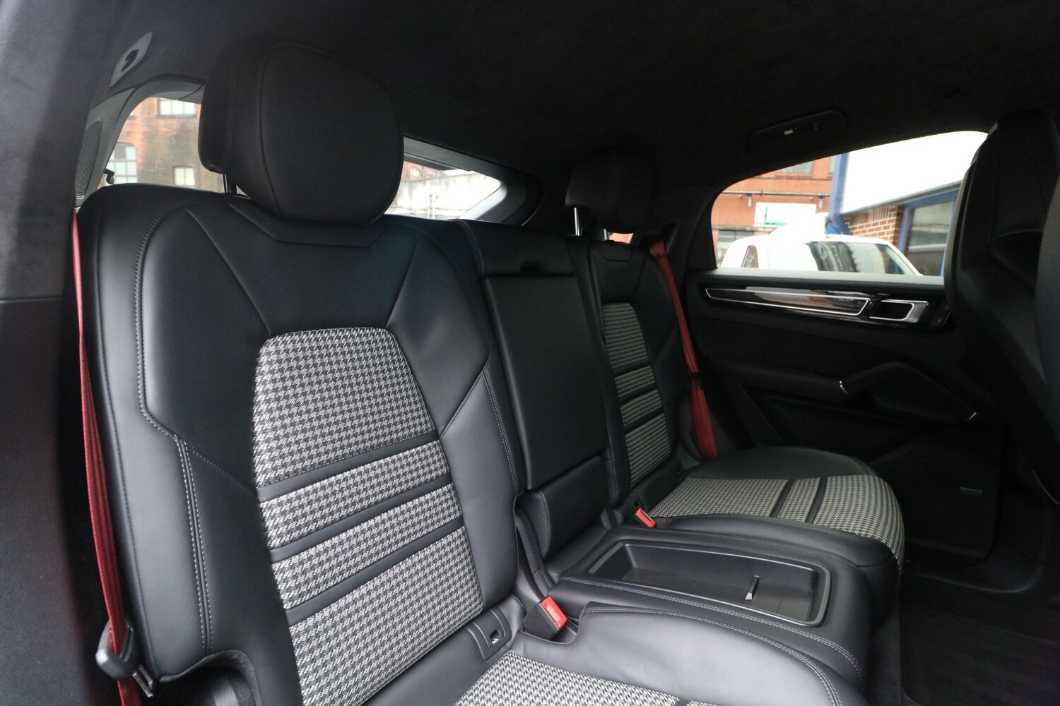 Used Porsche Cayenne 2023 for sale - 77605546: Photo 25