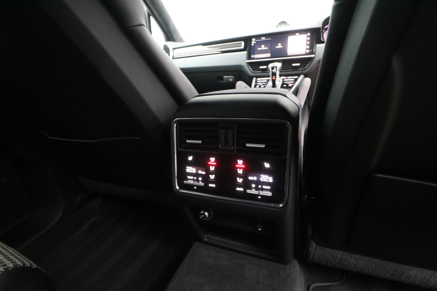 Used Porsche Cayenne 2023 for sale - 77605546: Photo 26