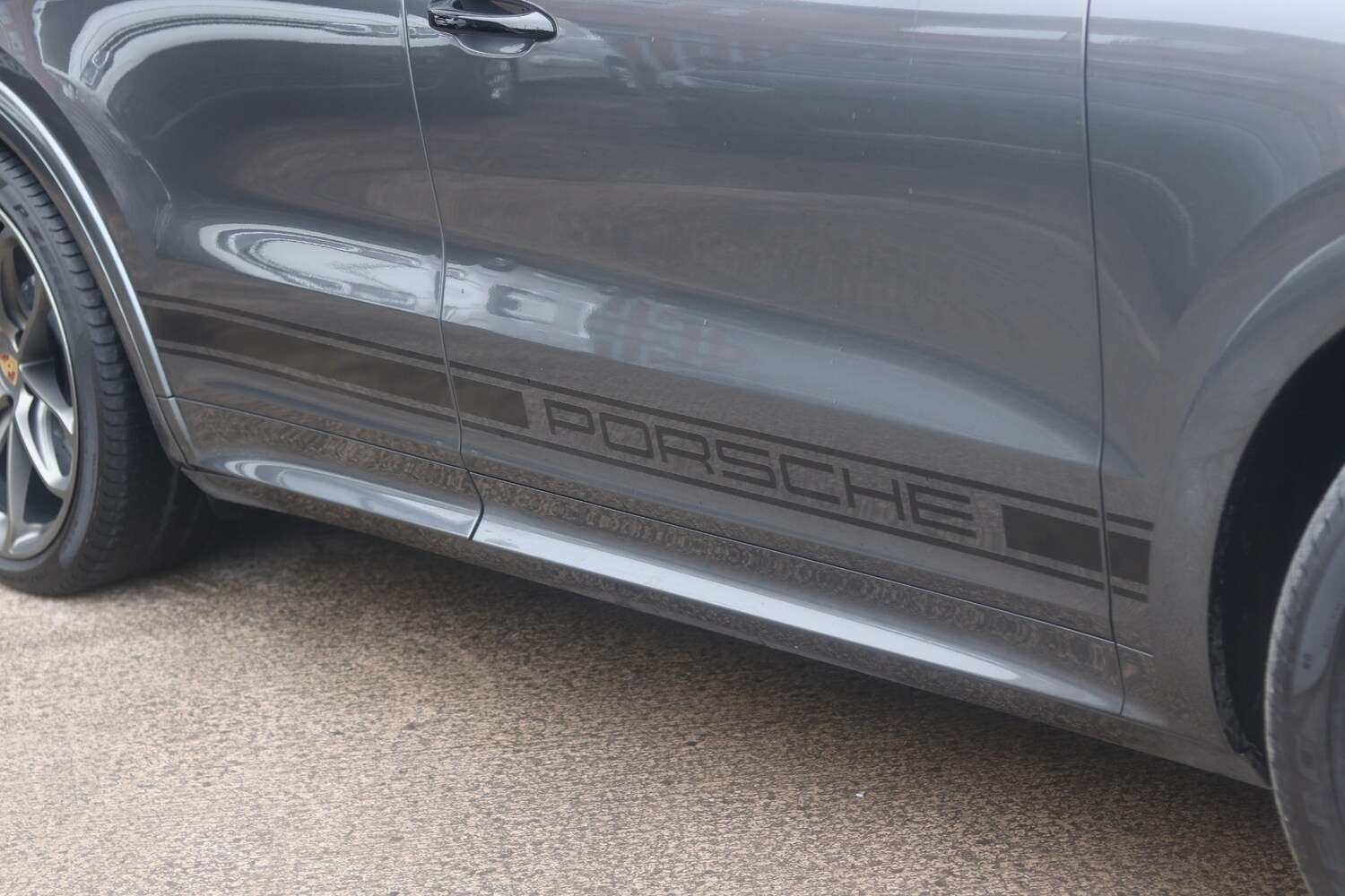 Used Porsche Cayenne 2023 for sale - 77605546: Photo 9