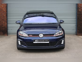 Used Volkswagen Golf 2018 for sale - 77760683: Photo