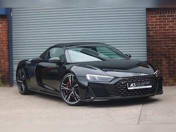 2020 (69) - 5.2 FSI V10 Quattro Perform Carbon Bk 2dr S Tronic