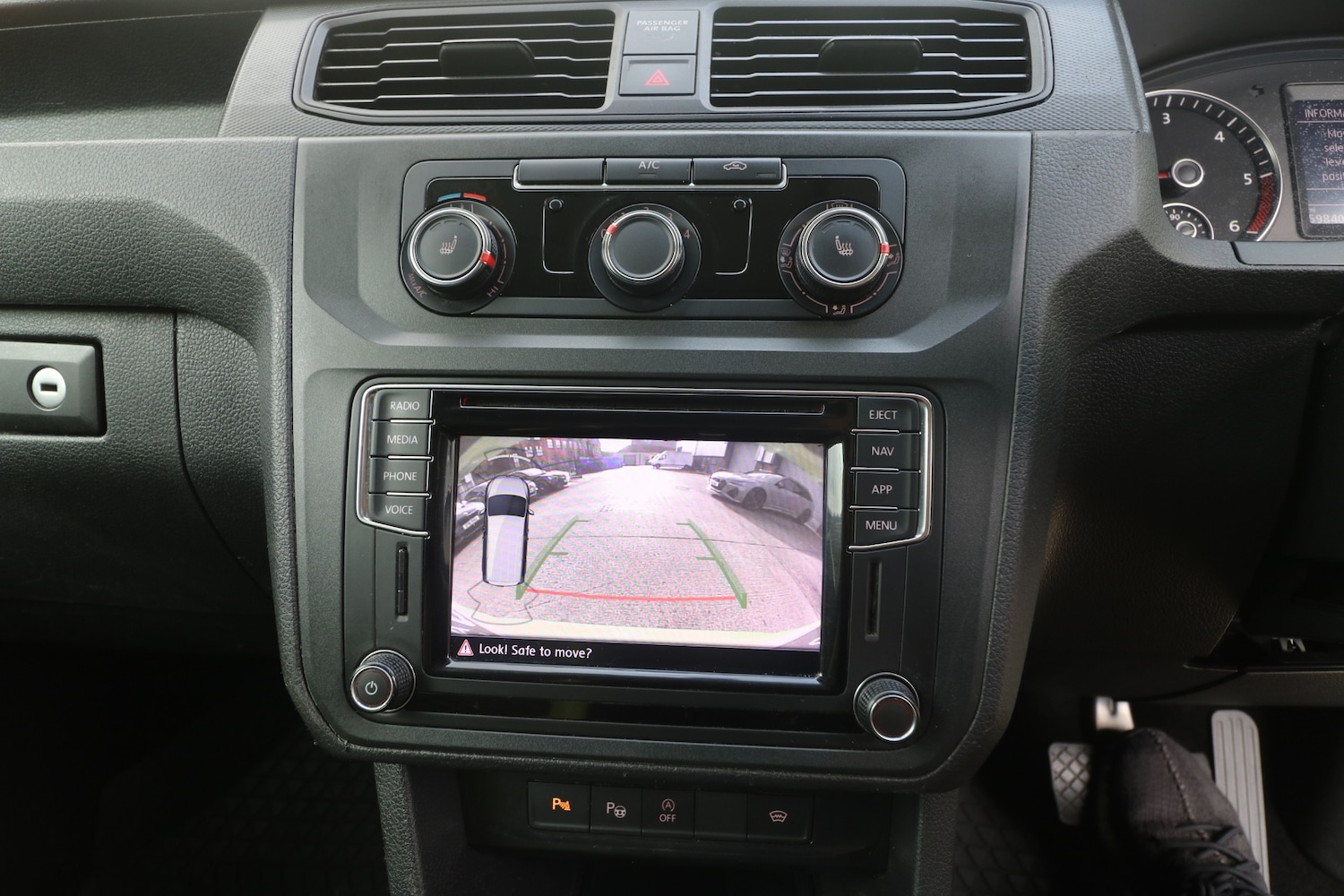 Used Volkswagen Caddy 2019 for sale - 76444517: Photo 11