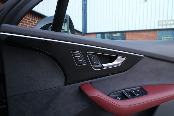 Used Audi Q7 2023 for sale - 73527871: Photo 28