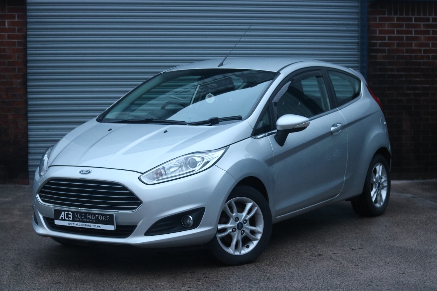 Used Ford Fiesta 2017 for sale - 77113854: Photo 4