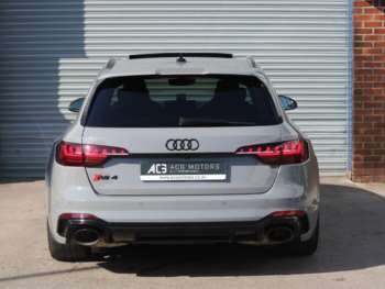 Used Audi RS4 2023 for sale - 74327573: Photo