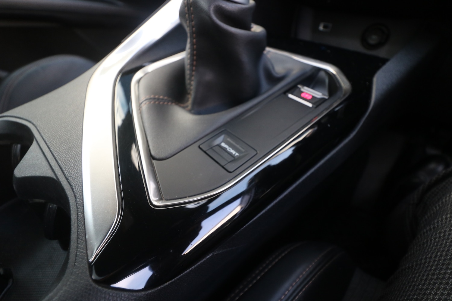 Used Peugeot 3008 2017 for sale - 77950558: Photo 16