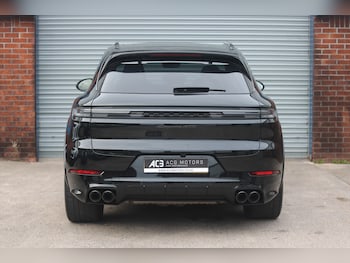 Used Porsche Cayenne 2024 for sale - 78284005: Photo