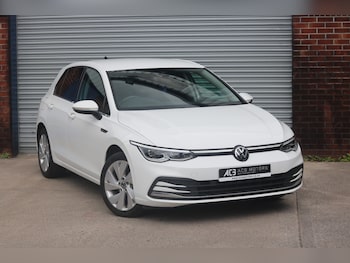 Used Volkswagen Golf 2023 for sale - 78745489: Photo
