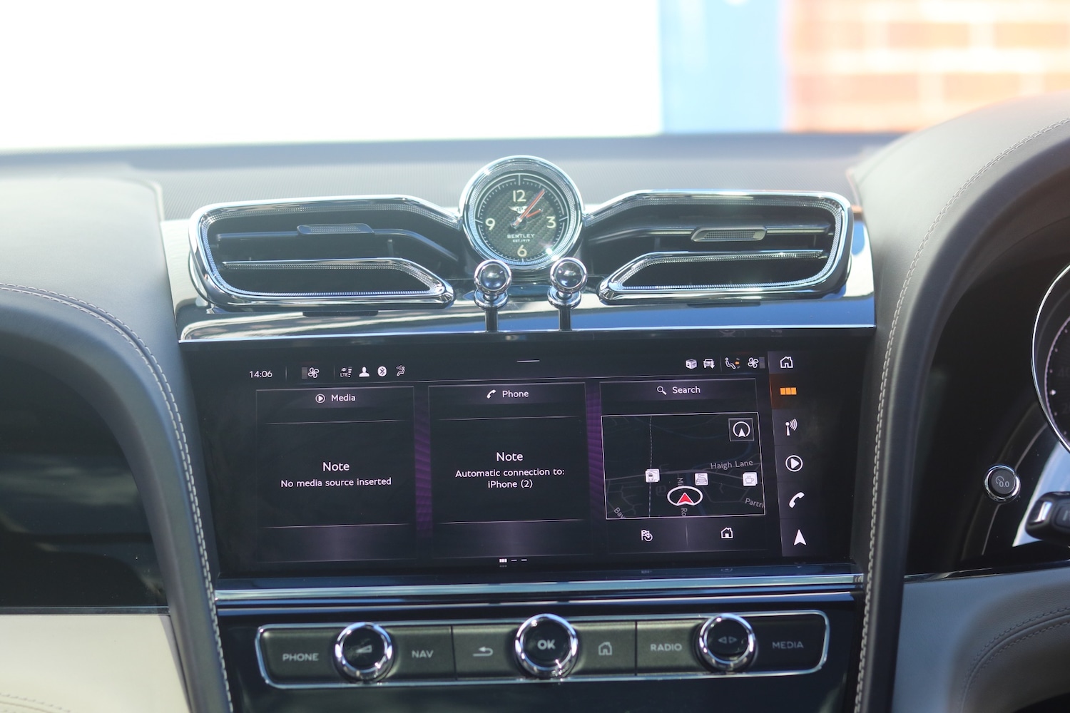 Used Bentley Bentayga 2021 for sale - 76421957: Photo 12