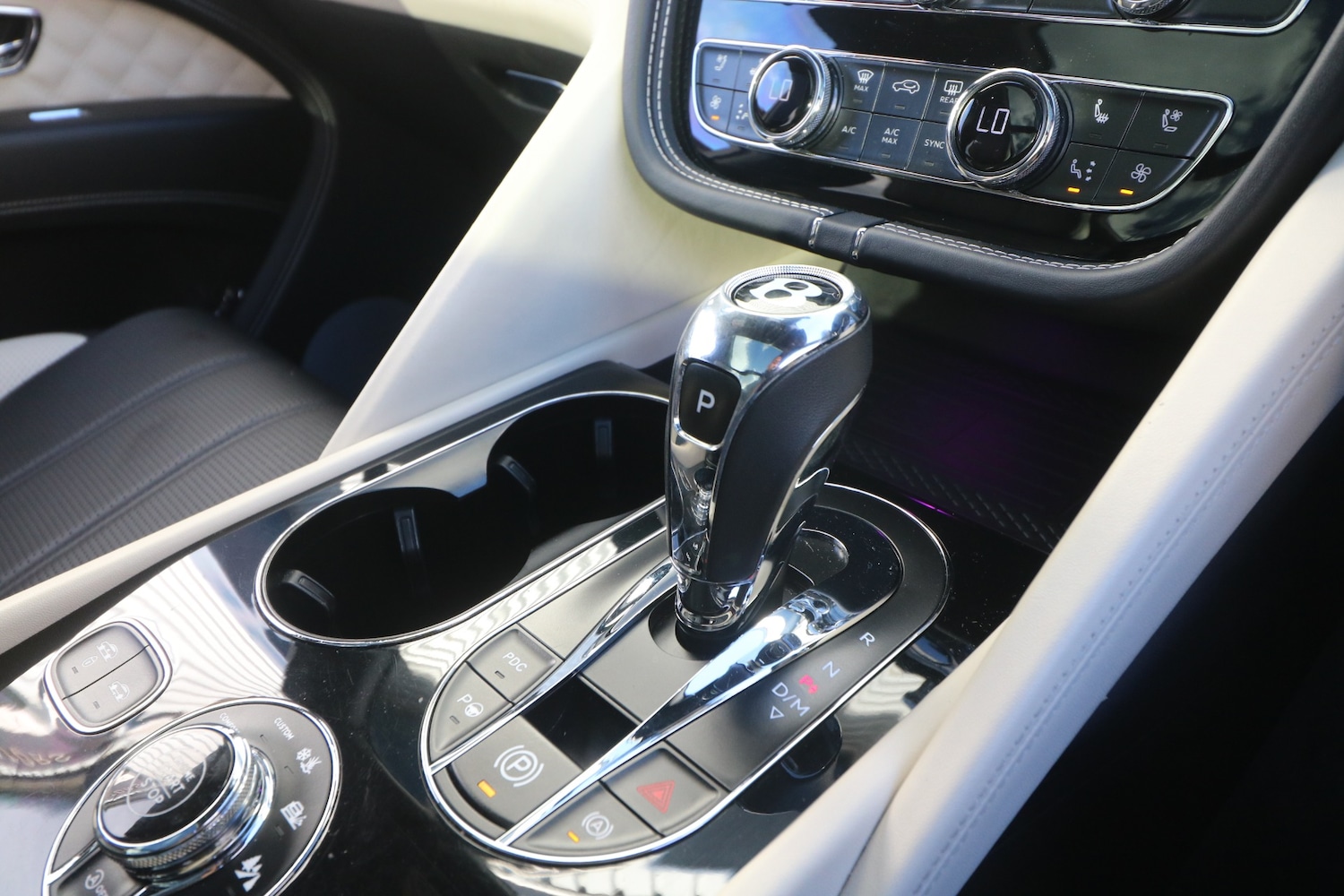 Used Bentley Bentayga 2021 for sale - 76421957: Photo 16