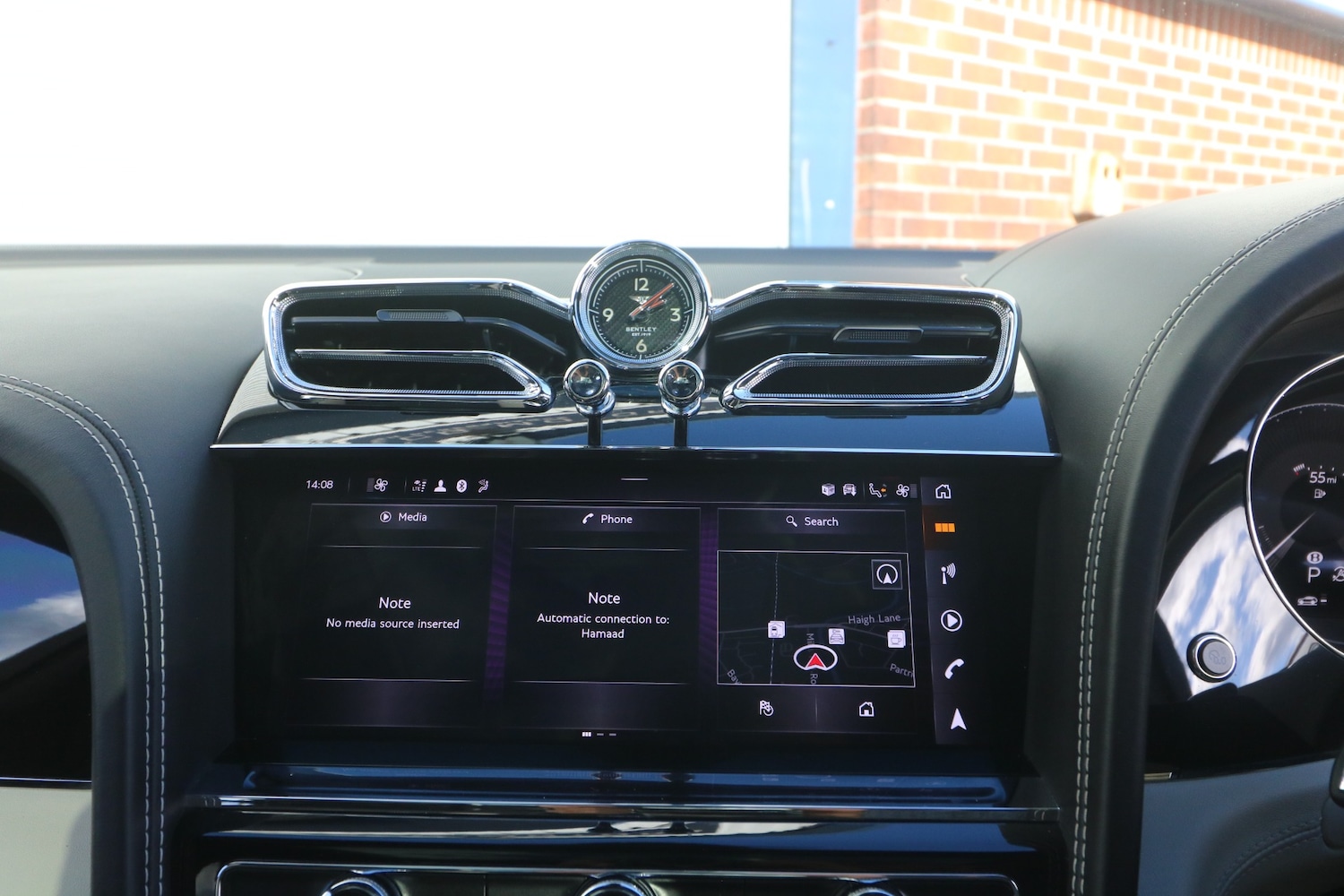 Used Bentley Bentayga 2021 for sale - 76421957: Photo 17