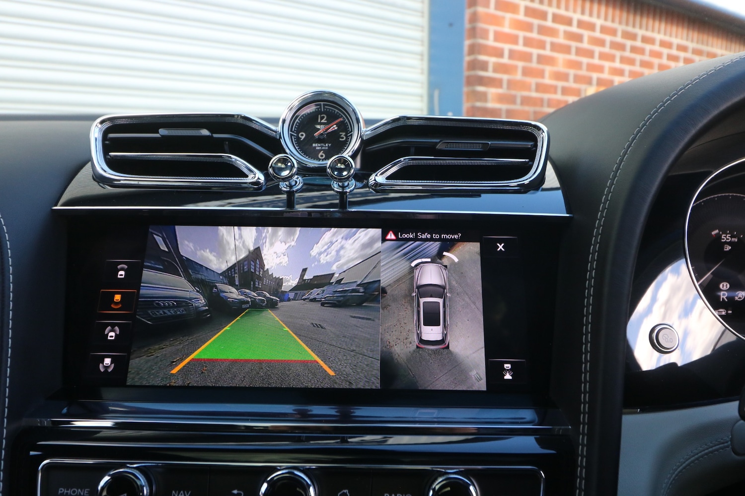 Used Bentley Bentayga 2021 for sale - 76421957: Photo 21