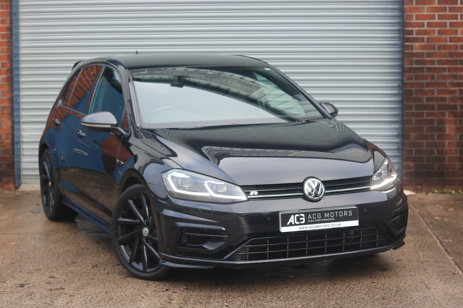 Used Volkswagen Golf 2019 for sale - 76588887: Photo 1