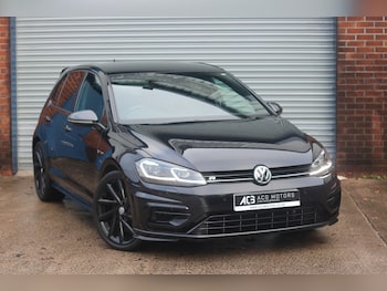 Used Volkswagen Golf 2019 for sale - 76588887: Photo