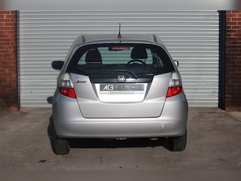 Used Honda Jazz 2011 for sale - 77336856: Photo