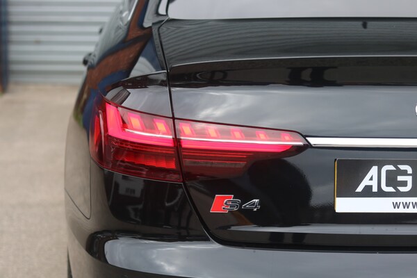 Used Audi A4 2021 for sale - 75641482: Photo 10