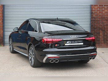 Used Audi A4 2021 for sale - 75641482: Photo