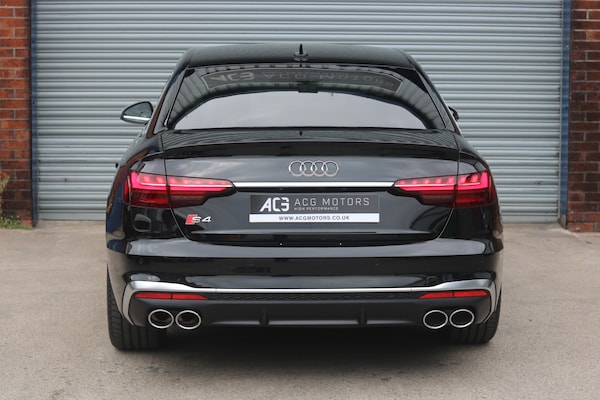 Used Audi A4 2021 for sale - 75641482: Photo 4