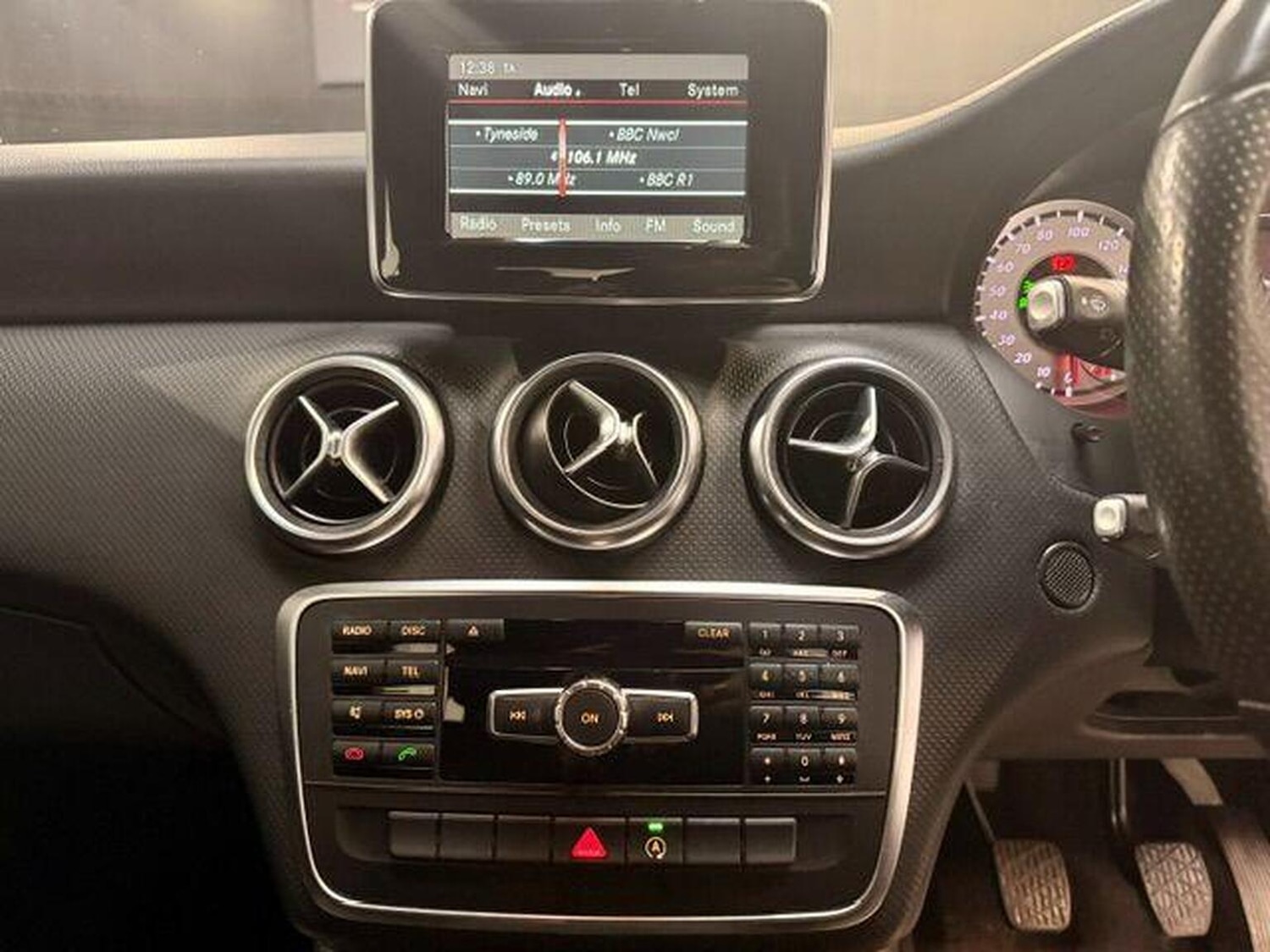 Used Mercedes-Benz A-Class 2016 for sale - 77749935: Photo 21