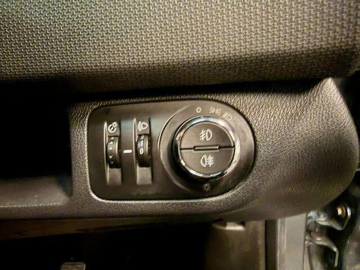 Used Vauxhall Meriva 2016 for sale - 77749881: Photo 13