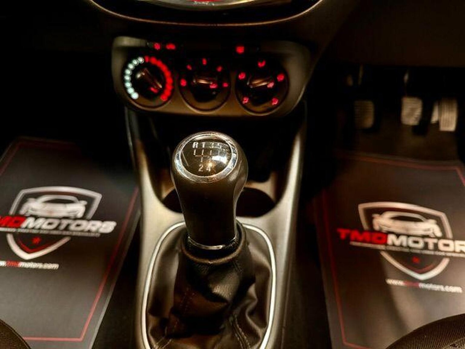 Used Vauxhall Corsa 2015 for sale - 77749890: Photo 14