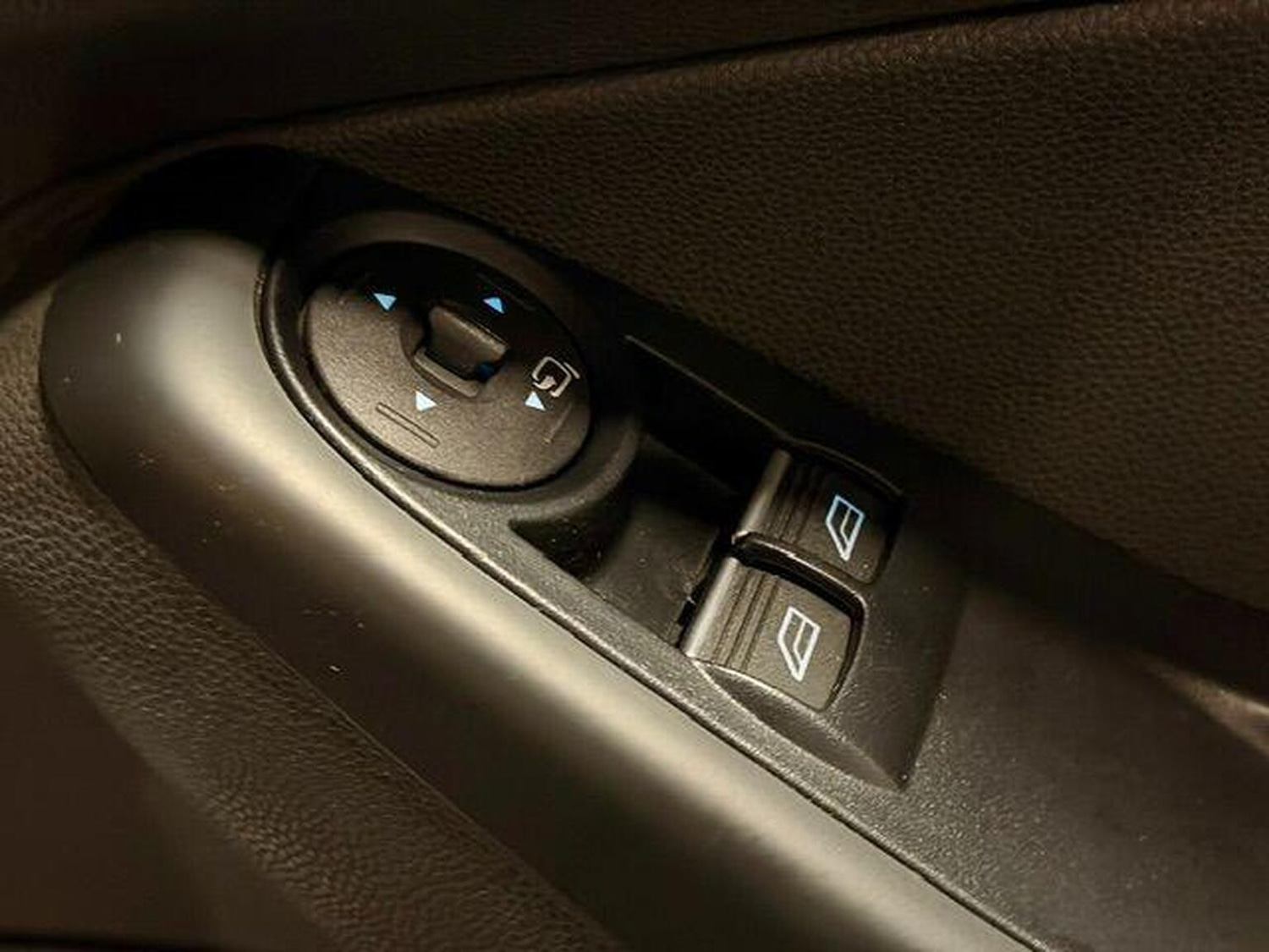 Used Ford Fiesta 2017 for sale - 77749787: Photo 12