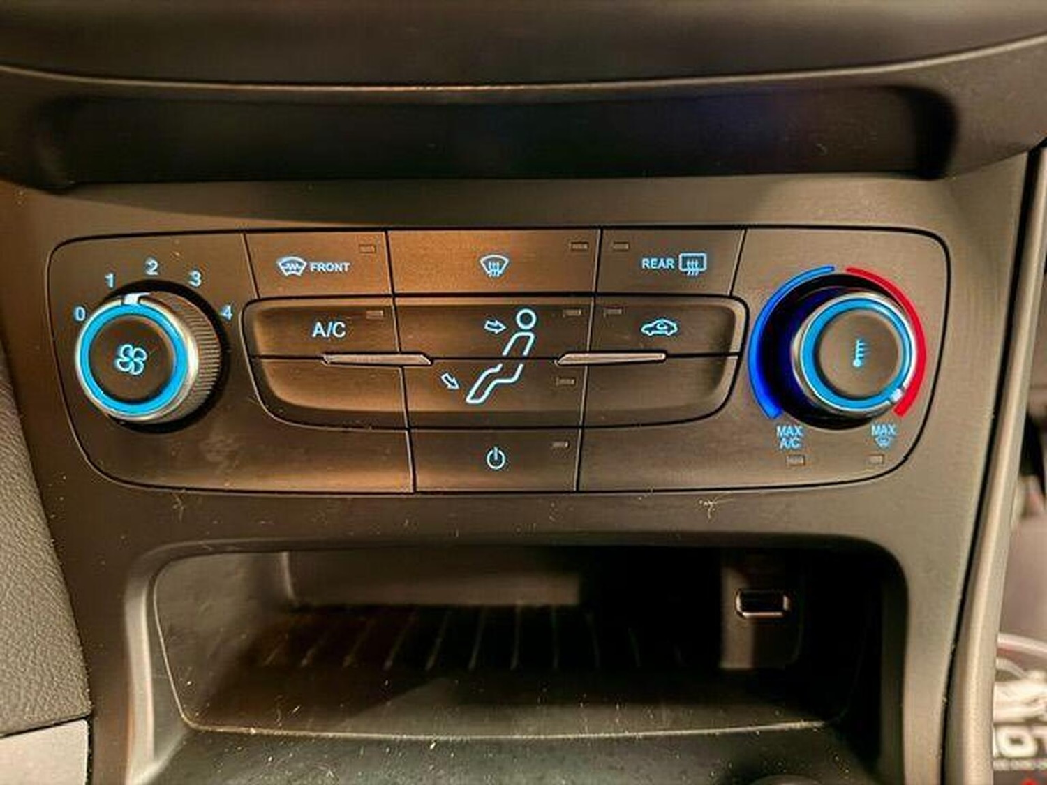 Used Ford Focus 2017 for sale - 77749773: Photo 13