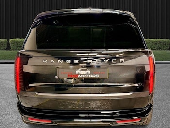 Used Land Rover Range Rover 2023 for sale - 77915703: Photo