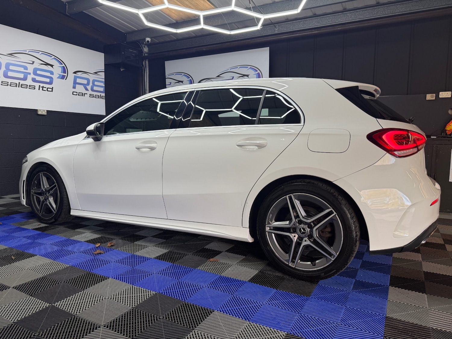Used Mercedes-Benz A-Class 2019 for sale - 76407650: Photo 12