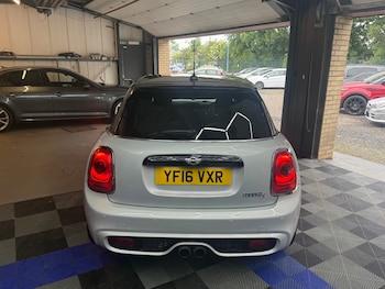 Used MINI Hatch 2016 for sale - 78921231: Photo