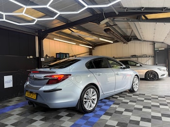 Used Vauxhall Insignia 2015 for sale - 79383351: Photo