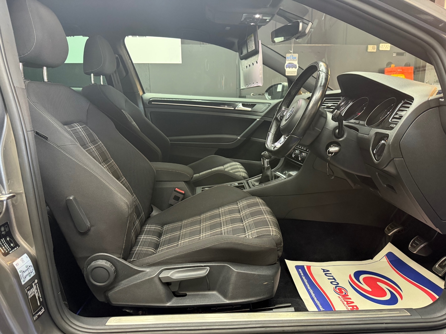 Used Volkswagen Golf 2017 for sale - 76396714: Photo 14