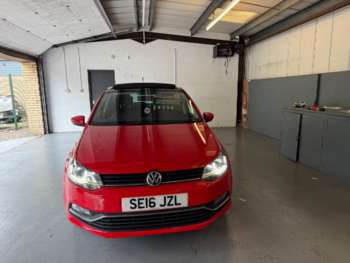 Used Volkswagen Polo 2016 for sale - 74841161: Photo